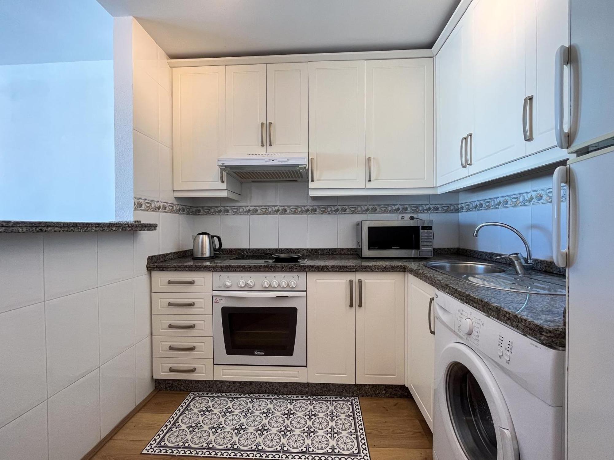 Appartement Spacieux Avec Terrasse Et Piscine Benalmádena Eksteriør billede