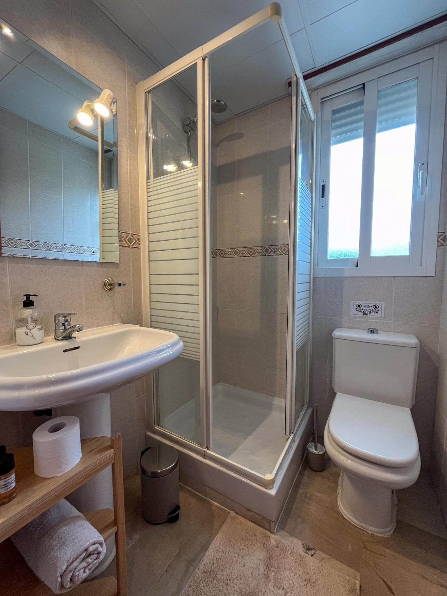Appartement Spacieux Avec Terrasse Et Piscine Benalmádena Eksteriør billede